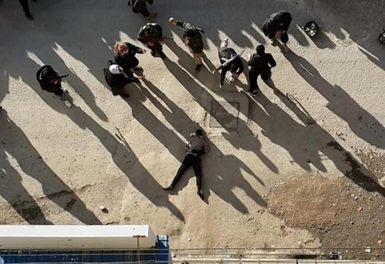 
<span>مهما كبر الظلم فالله اكبر...بعد 13 شهرا في سوريا.. داعش يعدم 170 طفلا وامرأة</span>

