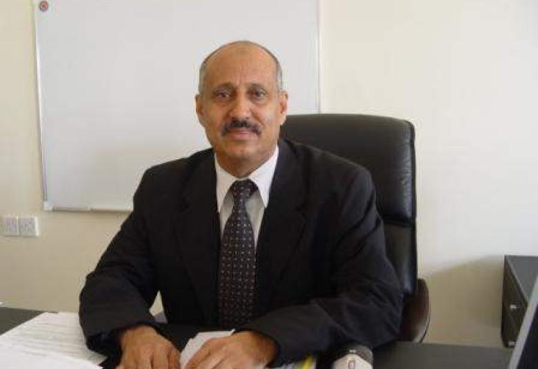 
<span>هل ينبغي علينا كسب قلوب الآخرين؟</span>
