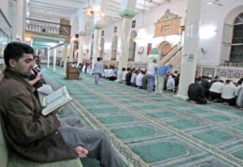 
<span>الإعلام والشهر الفضيل</span>
