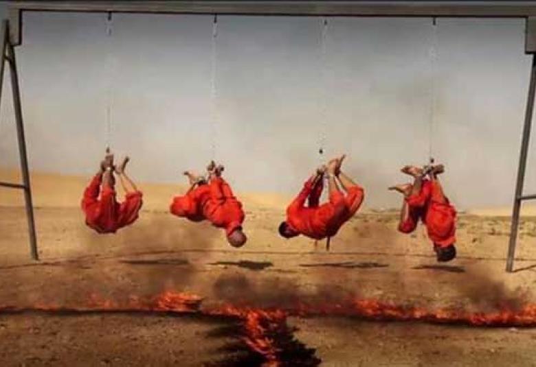 
<span>لا يعذب بالنار الا رب النار وهذا دليل آخر على كفركم .داعش في أحدث فظائعه يشوي 4 أشخاص على أرجوحة</span>
