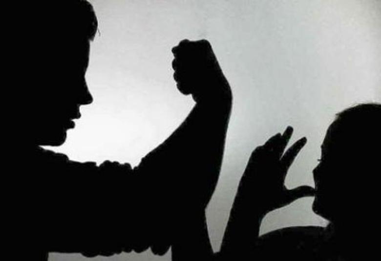 
<span>العنف الأسري</span>
