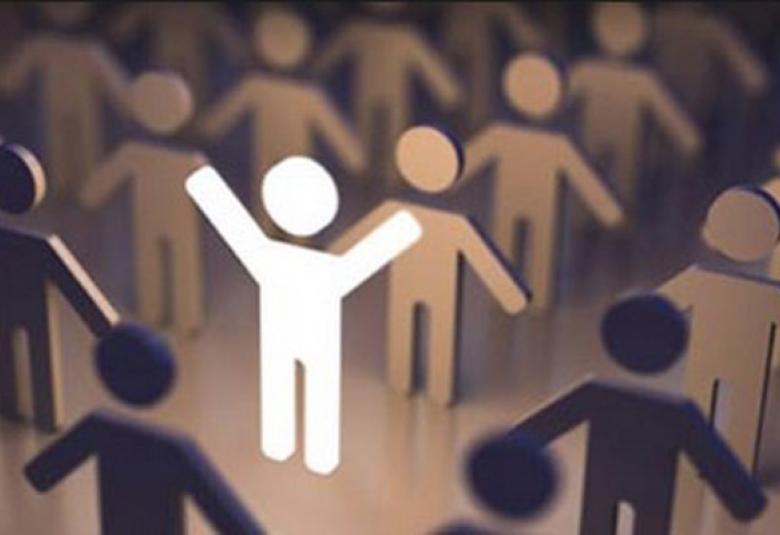 
<span>تهديم الأخلاق و القيم الإنسانية </span>
