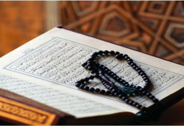 
<span>الايمان الكاذب أسوأ من الكُفر الصّريح.</span>
