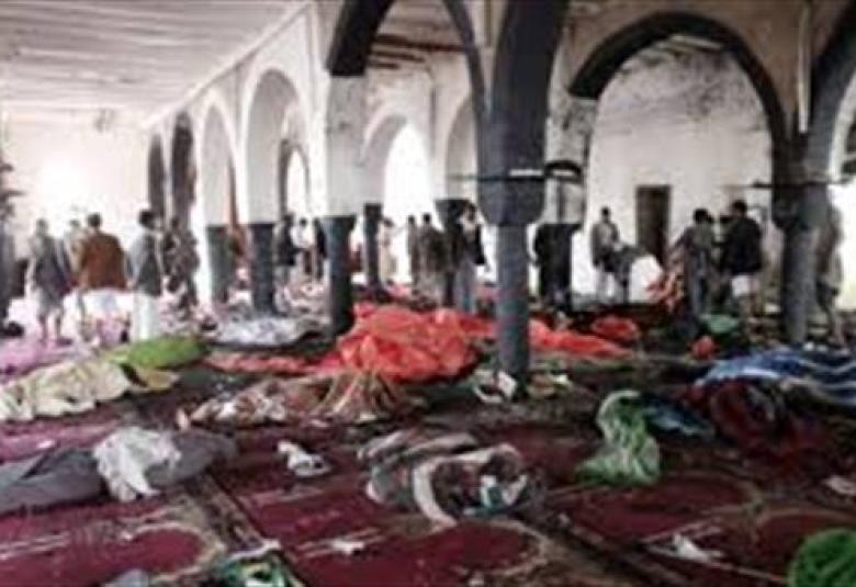 
<span>ويمتد كفركم غاضين البصر عن عقاب الله.....داعش يتبني هجومين انتحاريين في شمال صنعاء المهاجمون استخدموا حزاما ناسفا وسيارة مفخخة</span>
