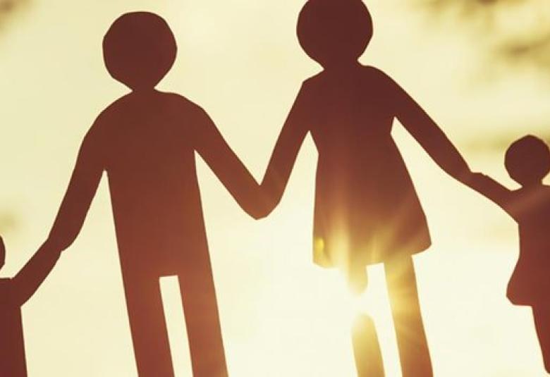 
<span>حجر أساس المجتمع </span>

