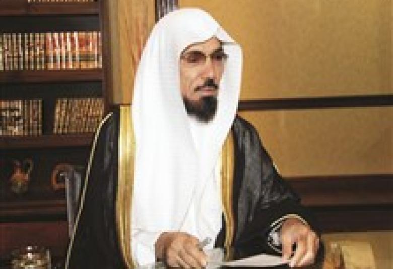 
<span>العودة يدعو الشباب إلى عدم الذهاب إلى سورية</span>
